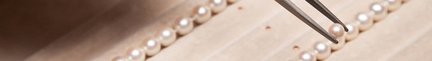 Banner Pearl Bead Restring
